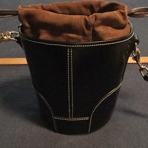 Dooney & Bourke Black Bucket Crossbody